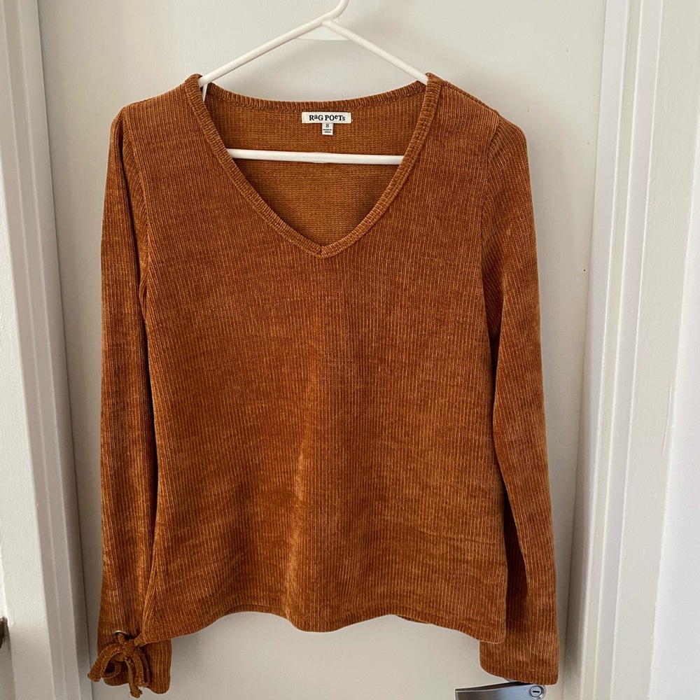 Rag Poets Rust Colored Sweater